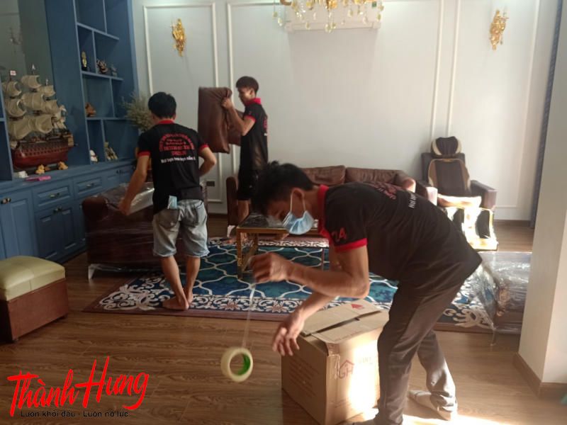 Chị Mai rất hài lòng về dịch vụ chuyển nhà quận Hoàn Kiếm