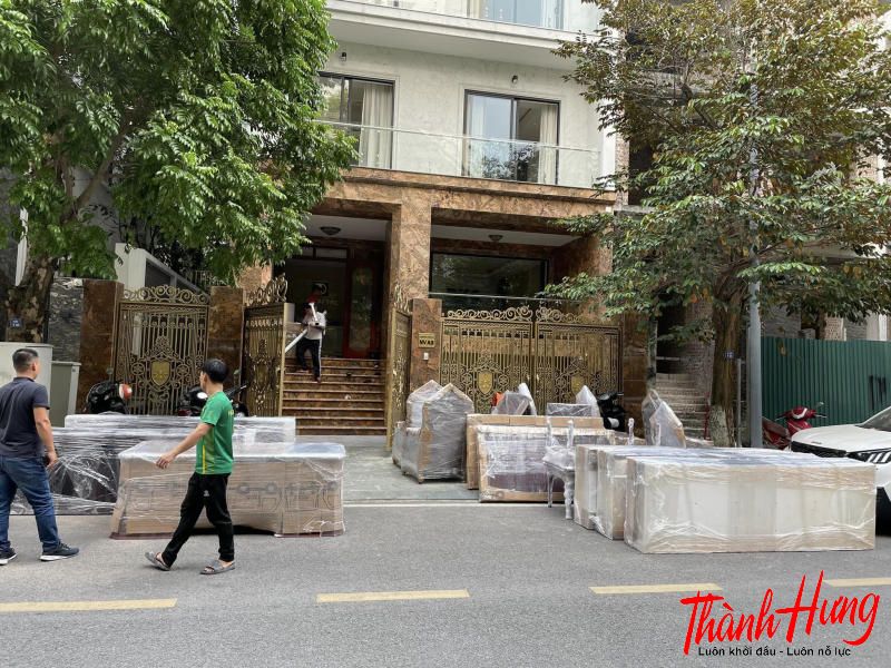Chuyển đồ đạc đến nhà mới cho anh Thanh Tuấn ở quận Tây Hồ Chuyển đồ đạc đến nhà mới cho anh Thanh Tuấn ở quận Tây Hồ