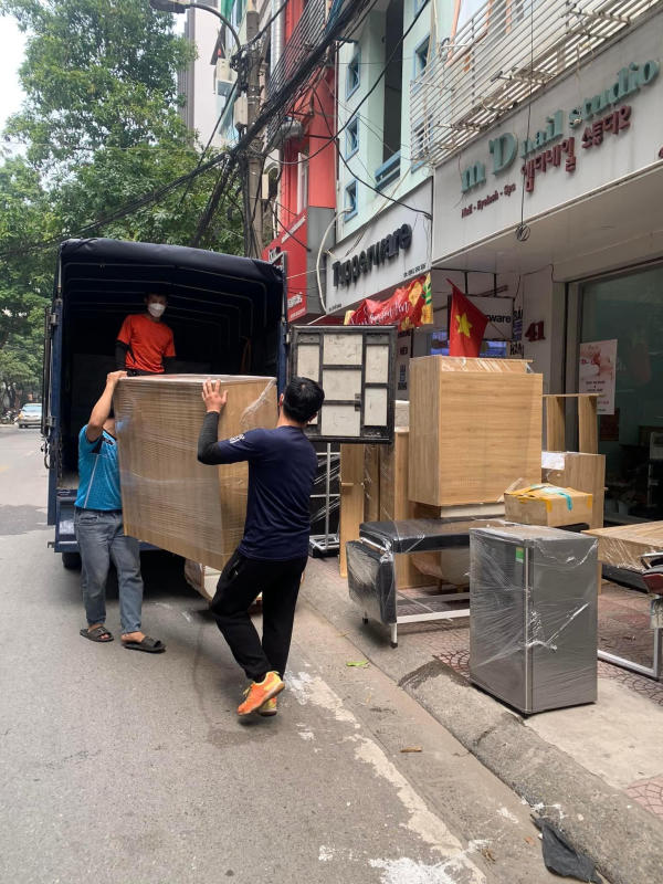 Đội ngũ nhân viên chuyên nghiệp