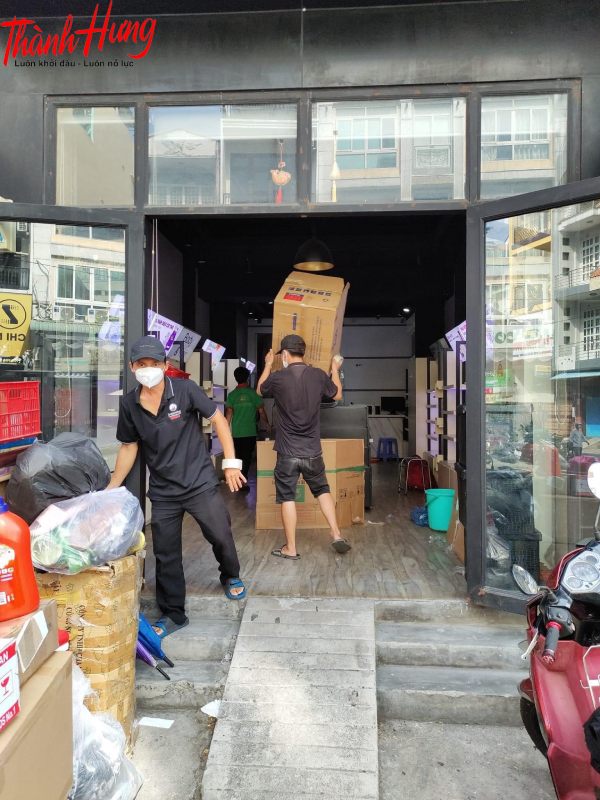 Có quá nhiều đồ đạc cần phải di chuyển.