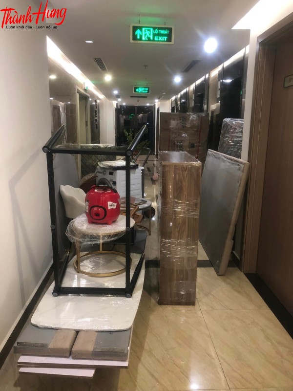 Chuyển nhà cho ông Pha nhà ở Long Biên - Hà Nội.