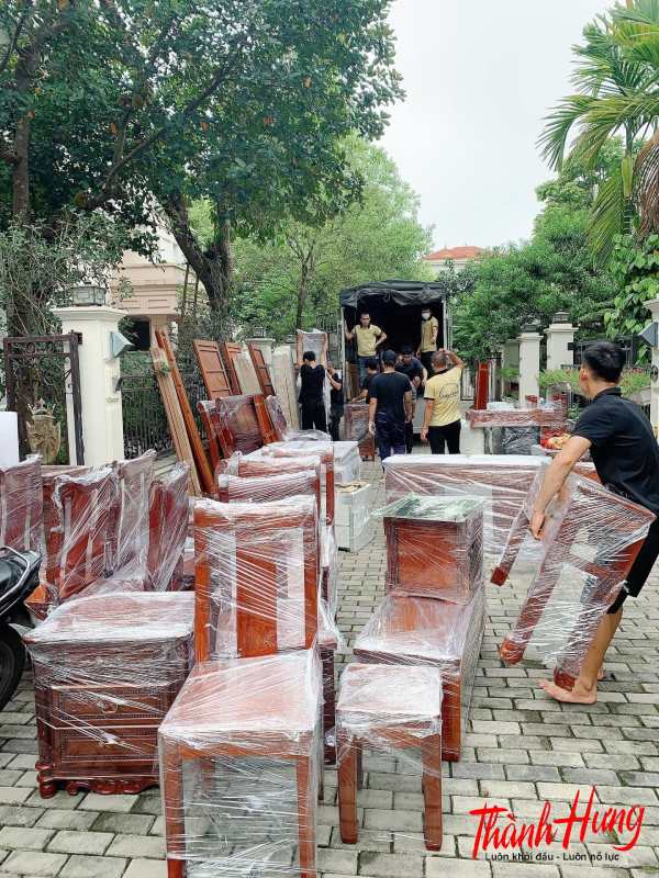 Tiết kiệm chi phí, hạn chế rủi ro.