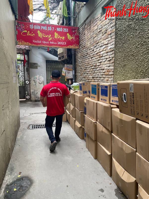 Luôn vận chuyển cận thận và nhanh chóng.