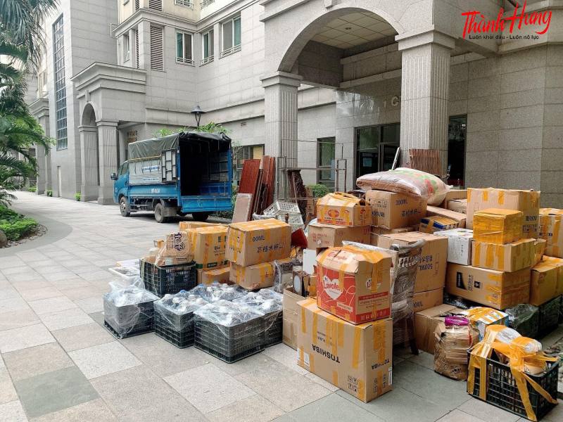 Chuyển nhà cho chị Thủy tại Cầu Giấy.