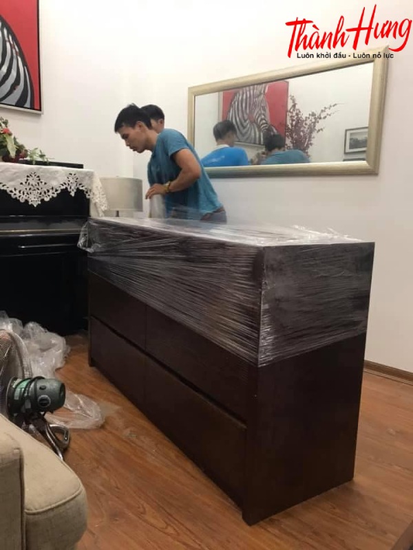 Thành Hưng - Đơn vị có hơn 20 năm kinh nghiệm trong lĩnh vực vận chuyển.