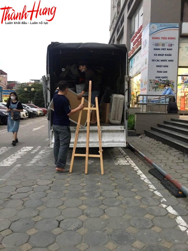 Bạn phân vân không biết lựa chọn đơn vị vận chuyển nào.