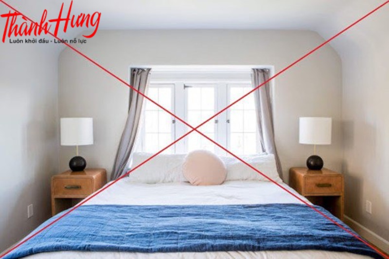 Nên tránh treo chuông gió trong phòng ngủ để giữ được sự yên tĩnh và nghỉ ngơi tốt.