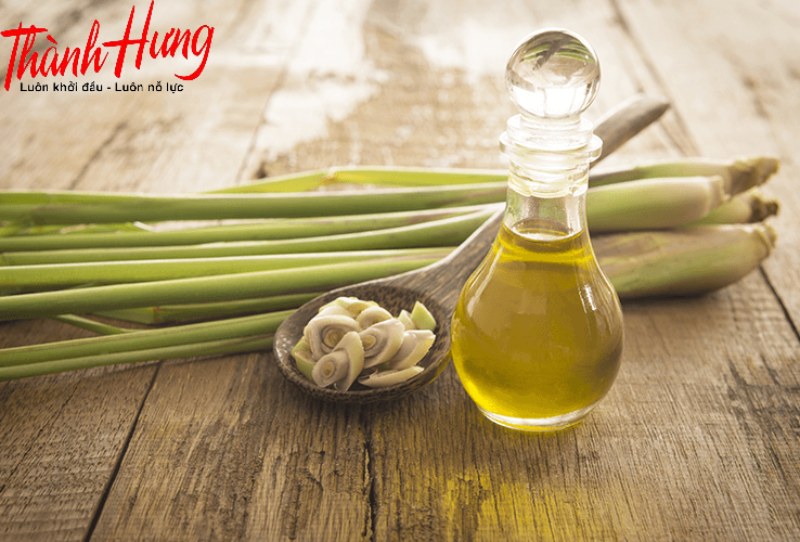 Xông nhà bằng sả tươi mang lại may mắn cho gia chủ.